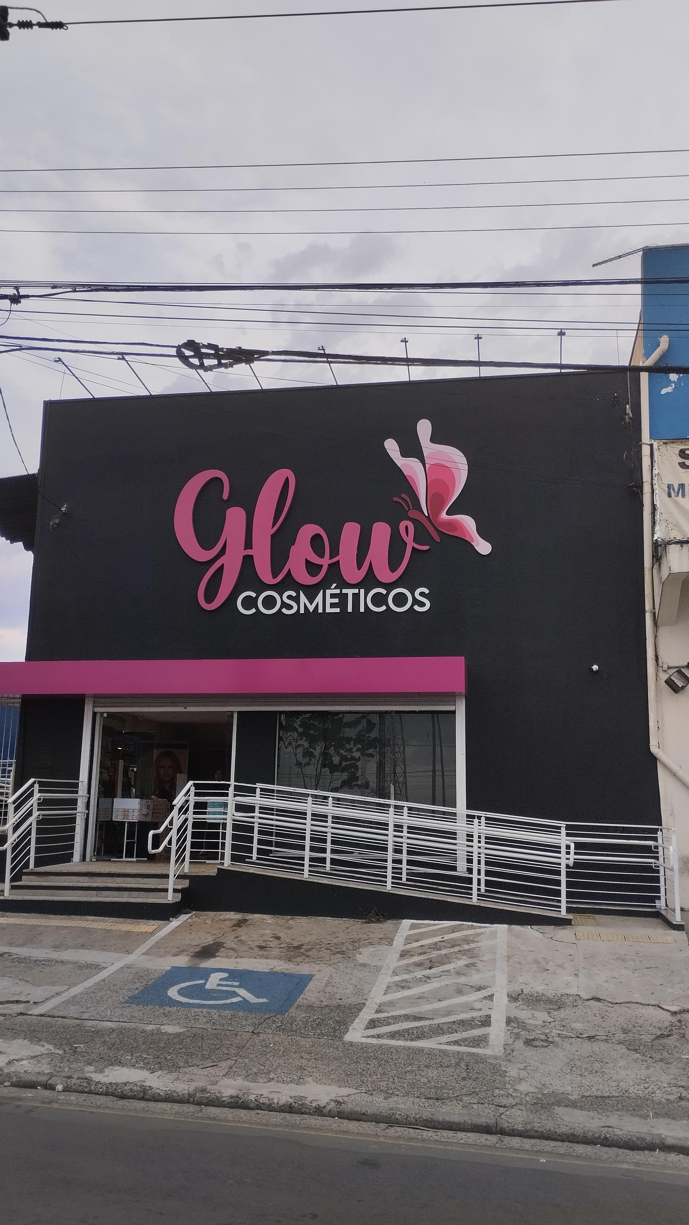 Glow Cosmeticos