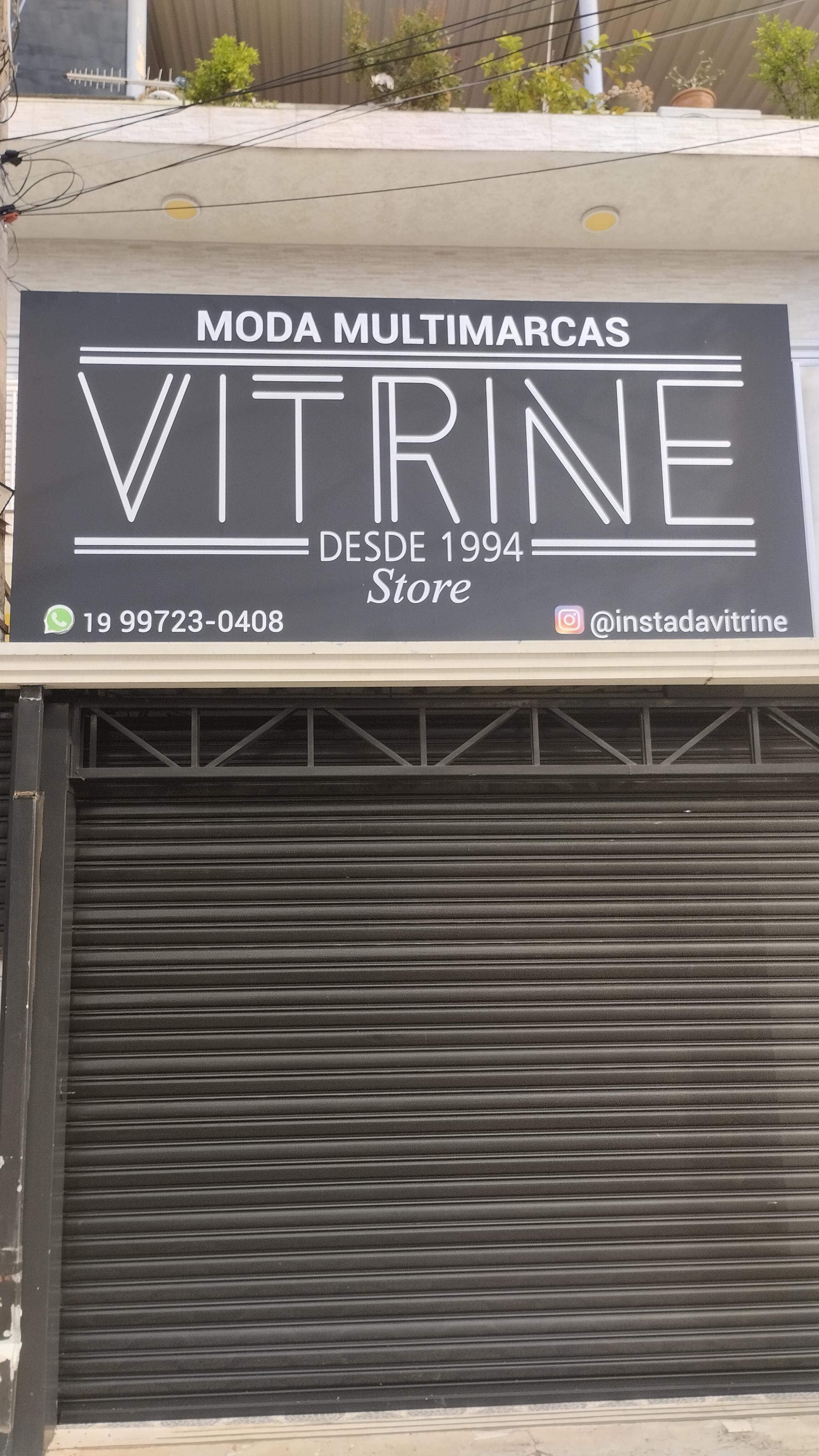 Vitrine Moda Multimarcas
